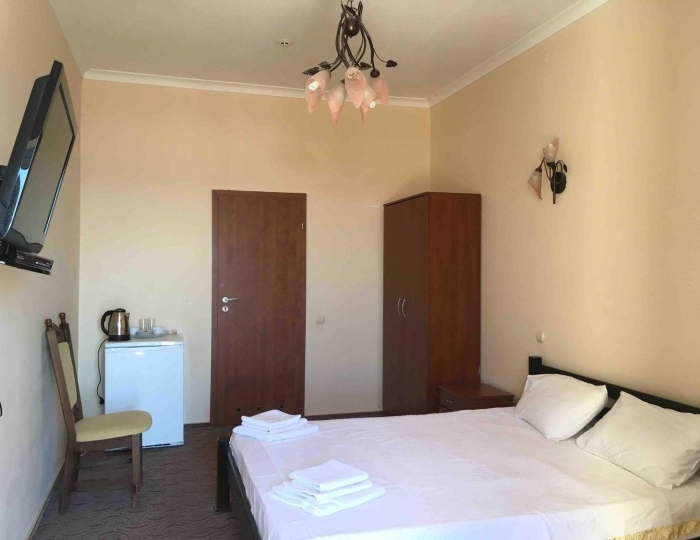 Номер делюкс с видом во двор - Отель «Прибой» Мысовое